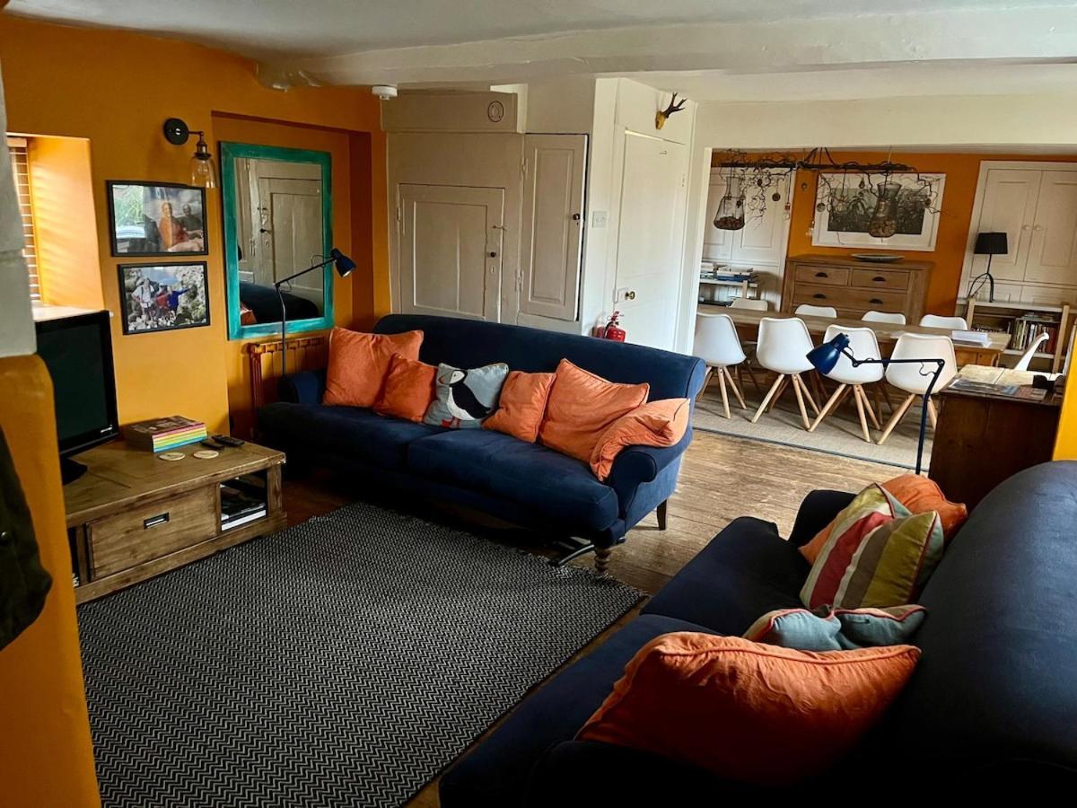 Spacious Somerset - Great Rural Location